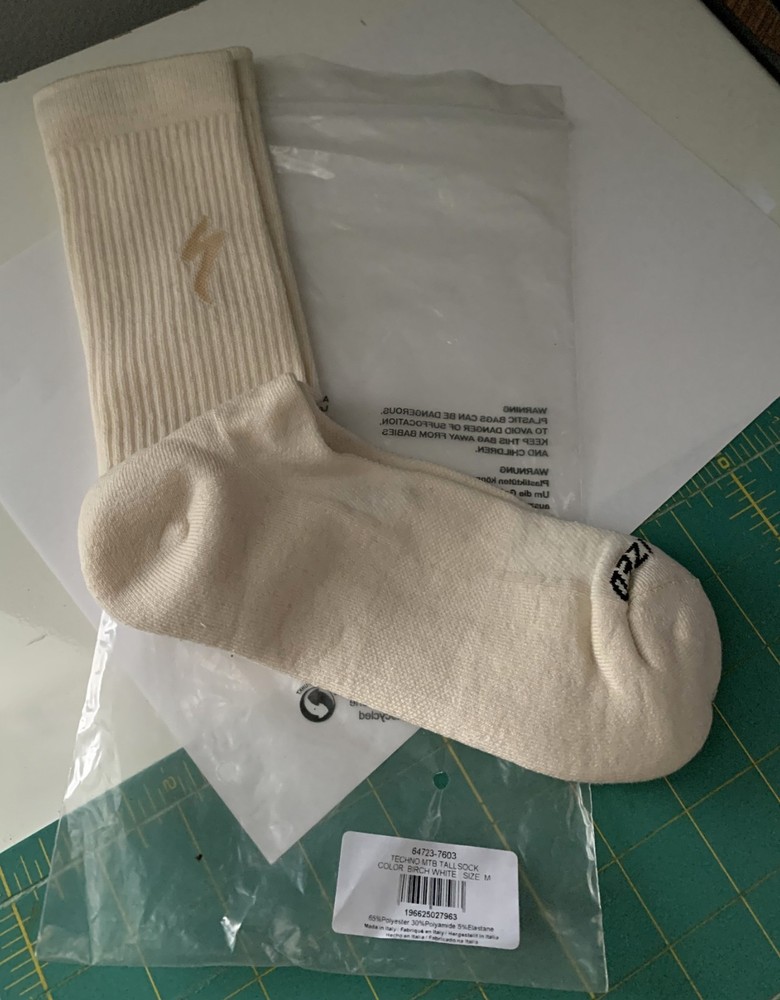 Specialized Techno MTB Tall Socks - Birch White - Size Medium - New