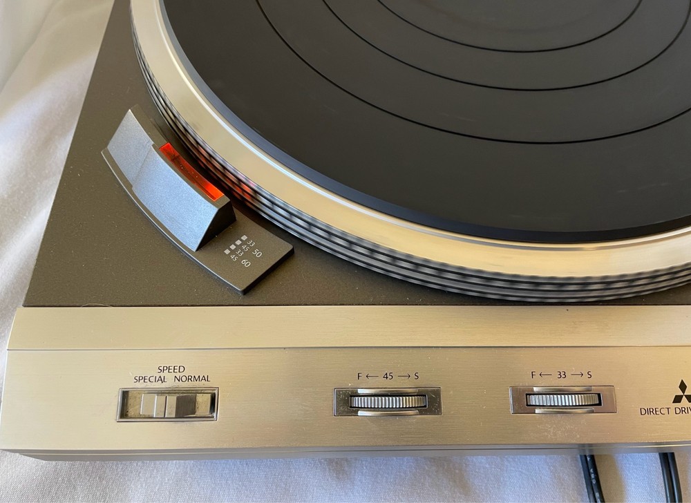 Mitsubishi DP-5 Direct Drive Fully Automatic Turntable - Needs Servicing