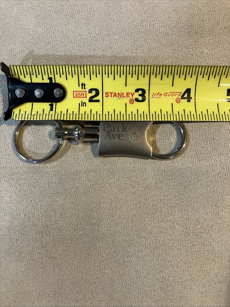 BMW Key Ring~ NJ BMW Dealership~ Separates