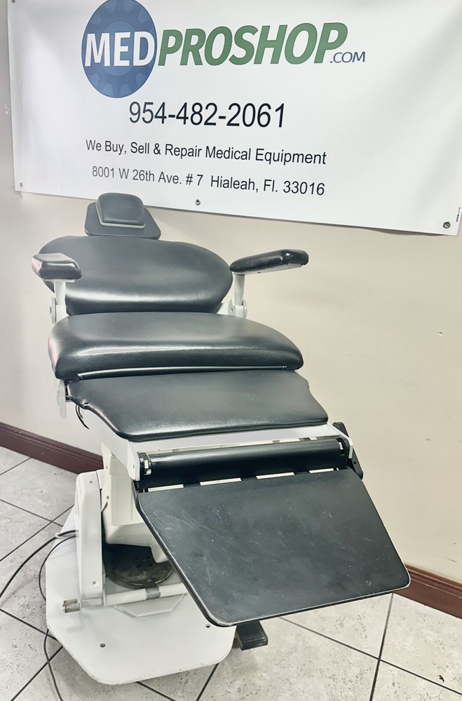 Midmark 391 ENT Chair
