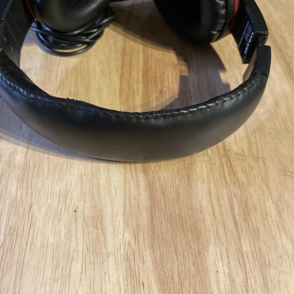 LVLUP Pro Gaming Headset with Foldable Mic Black/RED