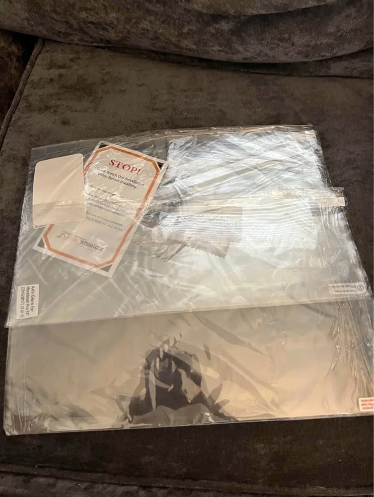 Apple MacBook Pro 13 Inch & MacBook Air 13 Inch screen protector