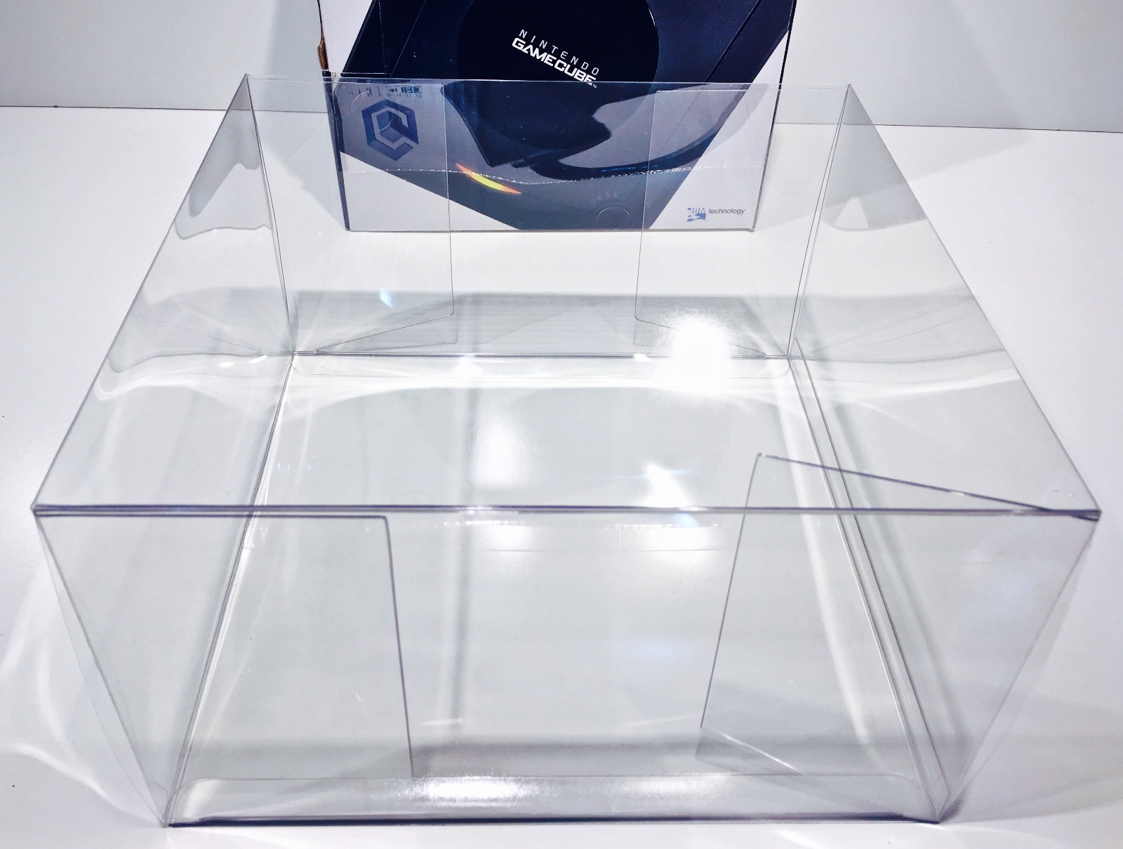 1 Console Box Protector For NINTENDO GAMECUBE Main Size  Display Case New Boxes