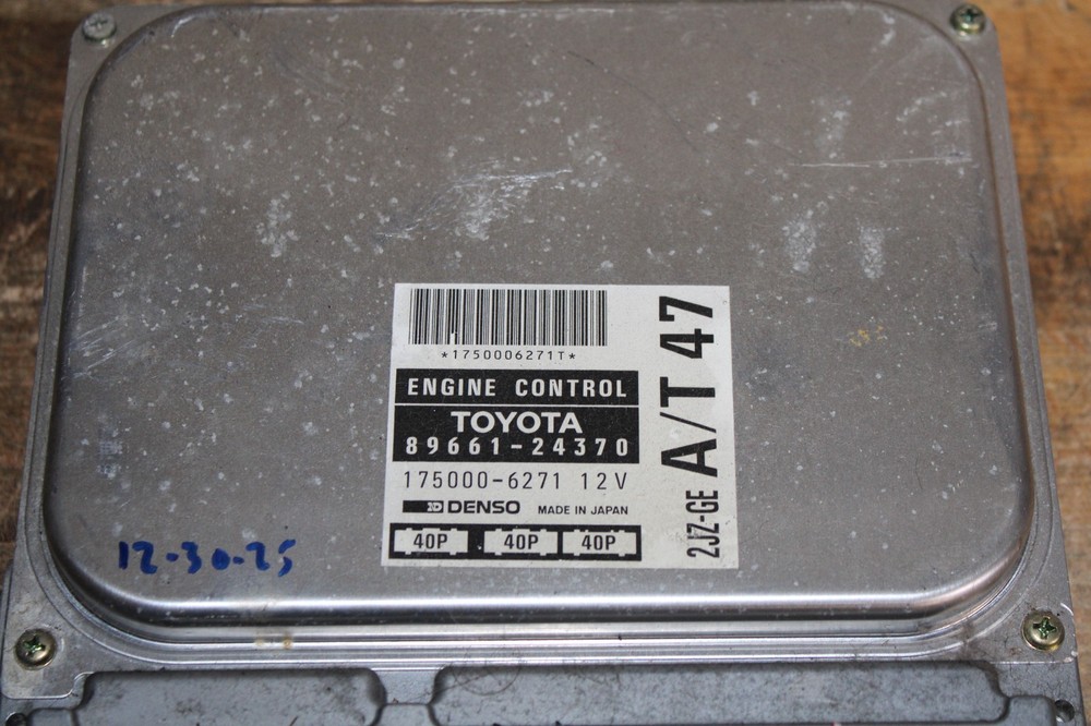 1995 LEXUS SC300 ENGINE COMPUTER ECU MODULE 89661-24370 CA EMISSIONS OEM