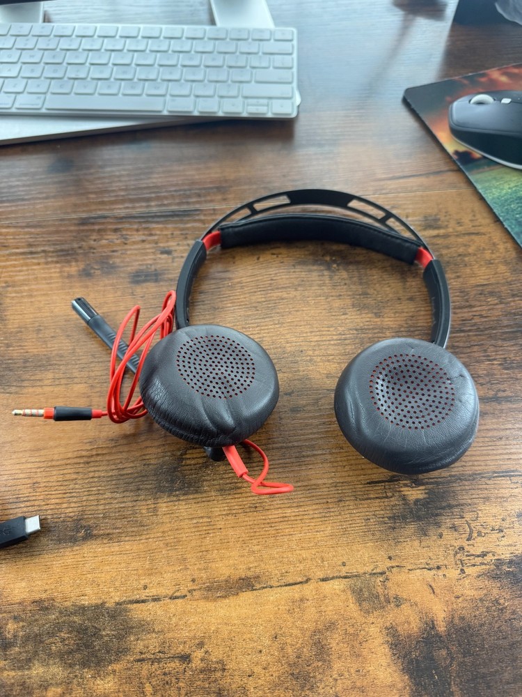 Poly Blackwire 5220 USB-A Stereo Headset – Great Condition