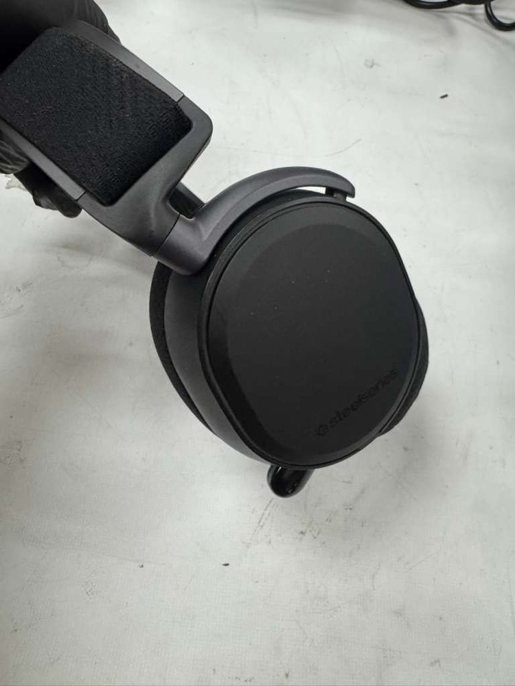 SteelSeries Arctis Pro Wireless Gaming Headset Wireless+Bluetooth for PS4 and PC