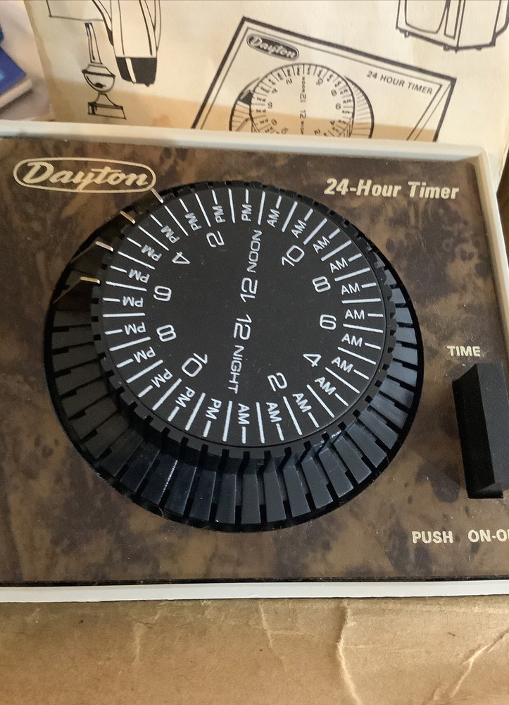 Dayton 24HR Multiple Automatic Program Timer Made in USA Model 2E388A Vintage