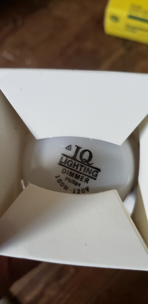 Phillips NOS Dimmer Bulb IQ Lighting