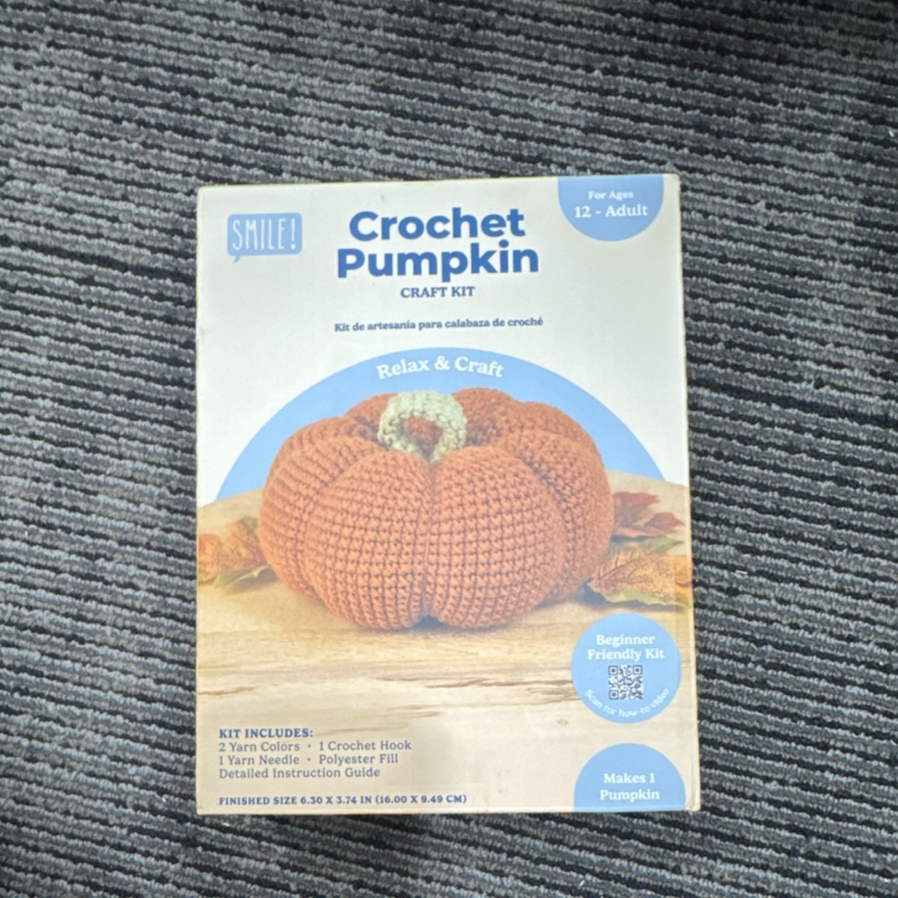 Smile! Crochet Pumpkin Craft Kit Beginner Includes Yarn Hook Needle Pattern