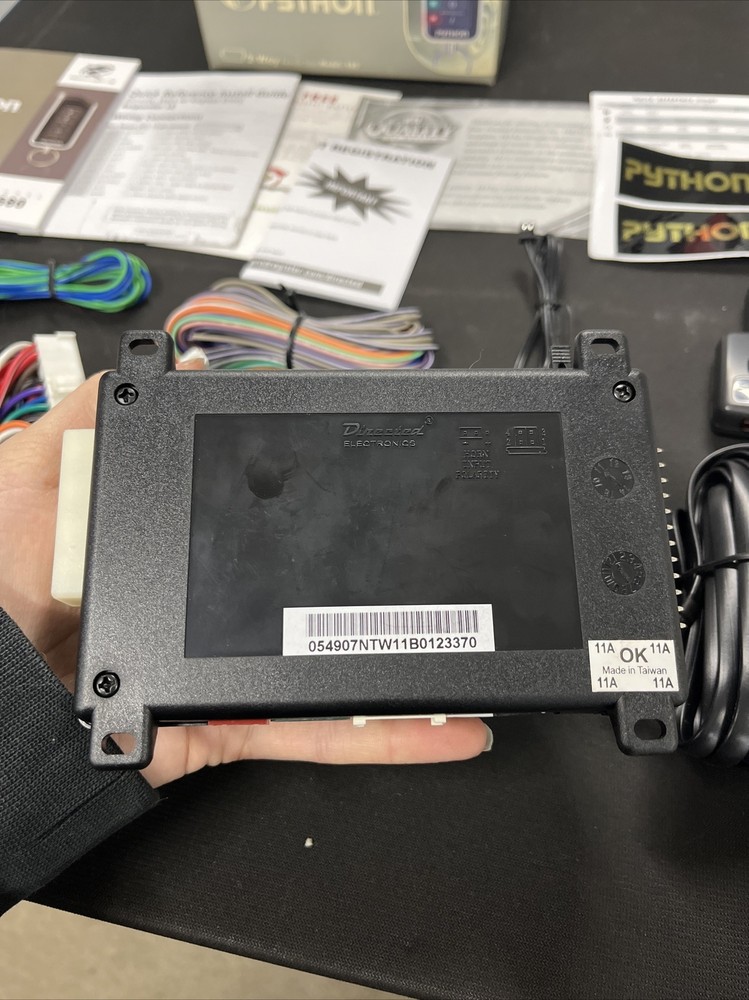 BRAND NEW Python 2-Way Remote Starter MODEL:580 COMPLETE UNIT