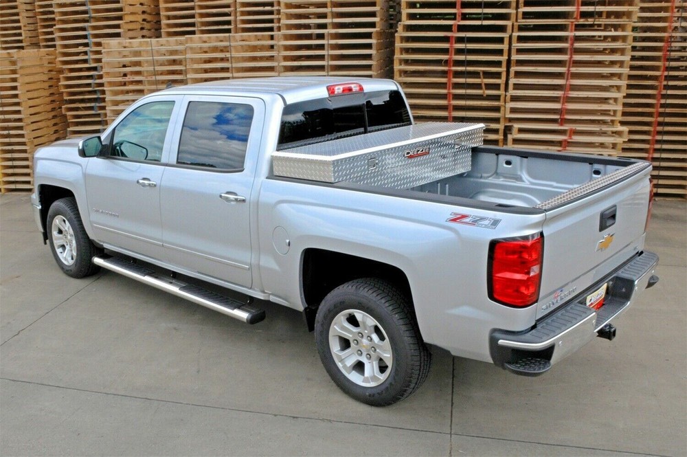 Dee Zee DZ8170 Red Label Single Lid Crossover Tool Box