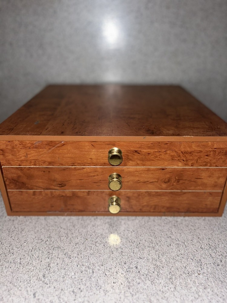 Madeira Thread Treasure Chest Embroidery Sewing Thread Germany Almost Complete