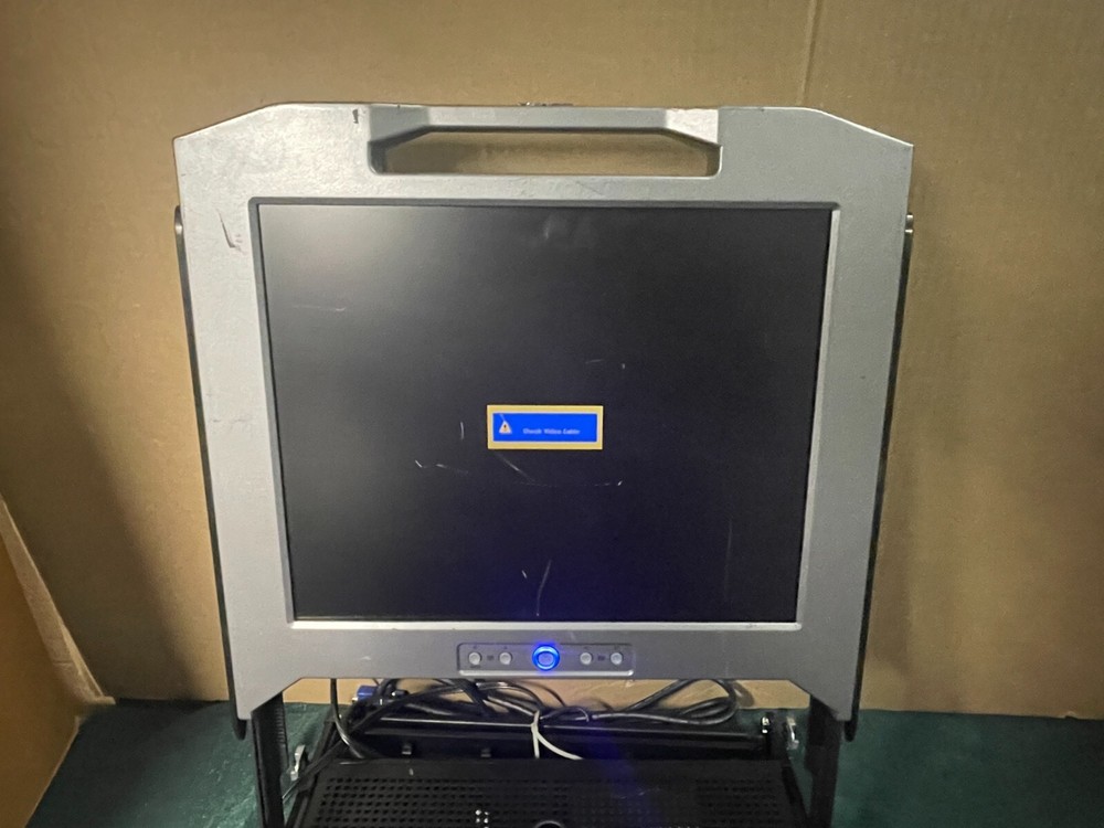 Dell 17Fp 17” 1U Rackmount KVM Console PDJCN