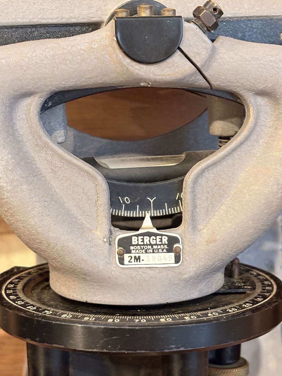 1960S BERGER ENGINEERING INSTRUMENTS SURVEYING TRANSIT LEVEL 200A w Box BOSTON