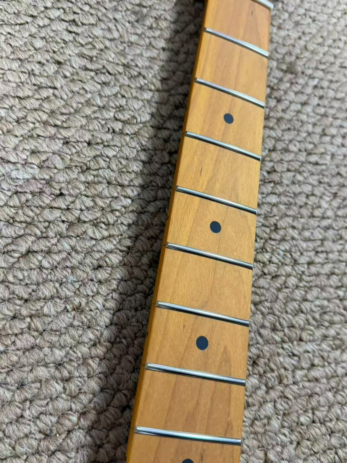 22 Frets Roasted MapleGuitar Neck Satin Fits for Guitar Part Replacement