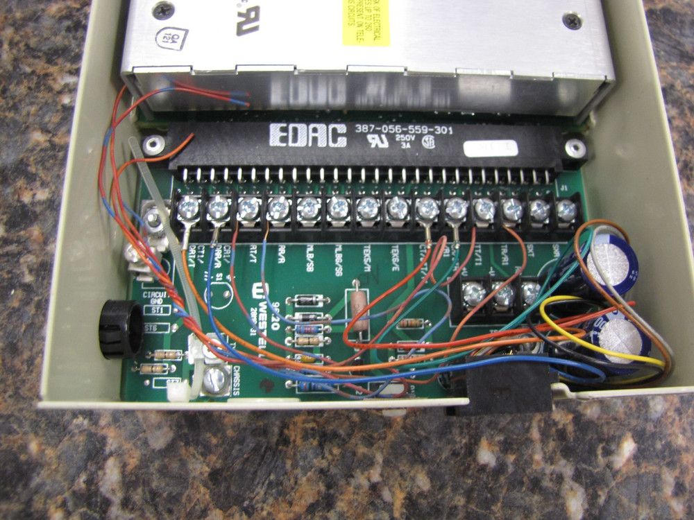WESTELL 28MA31 Network Interface W/Termination Module & Wall Mount - JD400