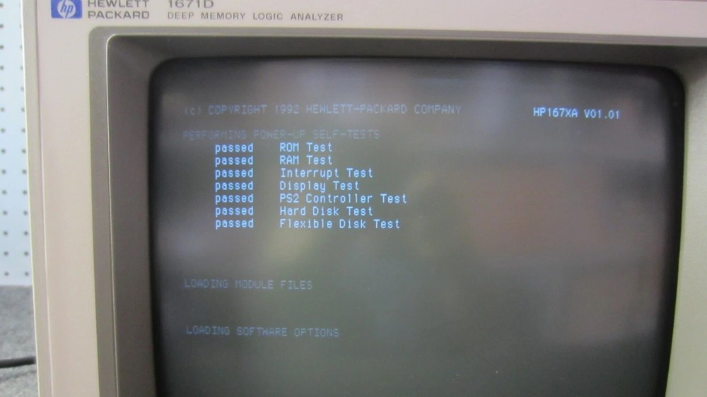 HP 1671D Deep Memory Logic Analyzer (Option 030)