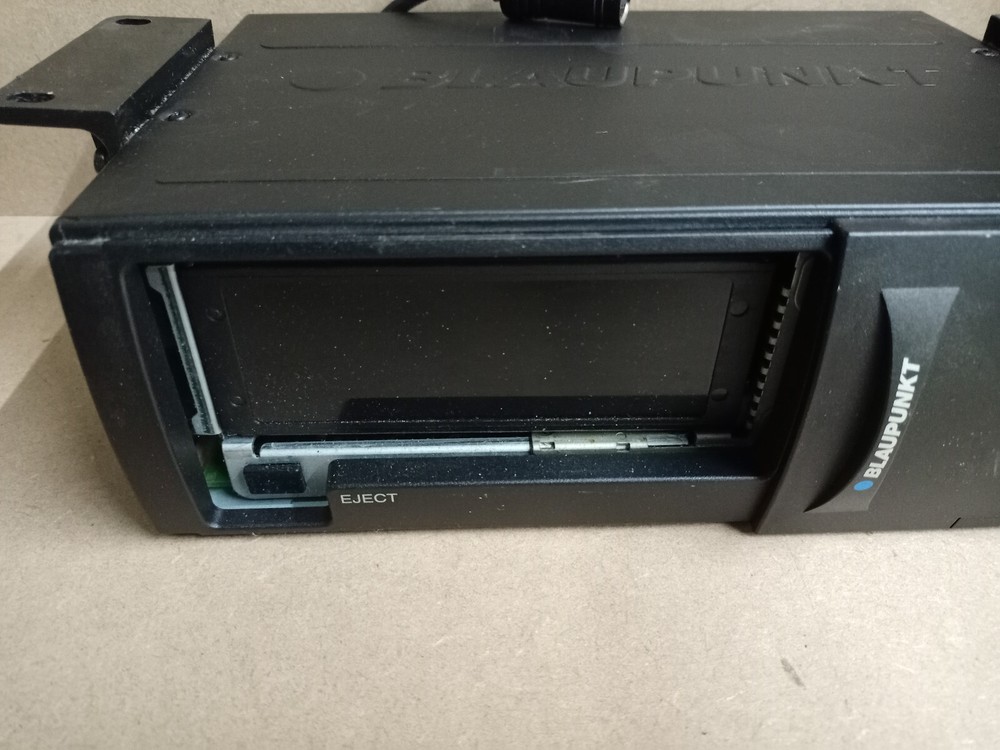 Vintage Blaupunkt 10 Disk Multi Changer CDC-A08 - UNTESTED