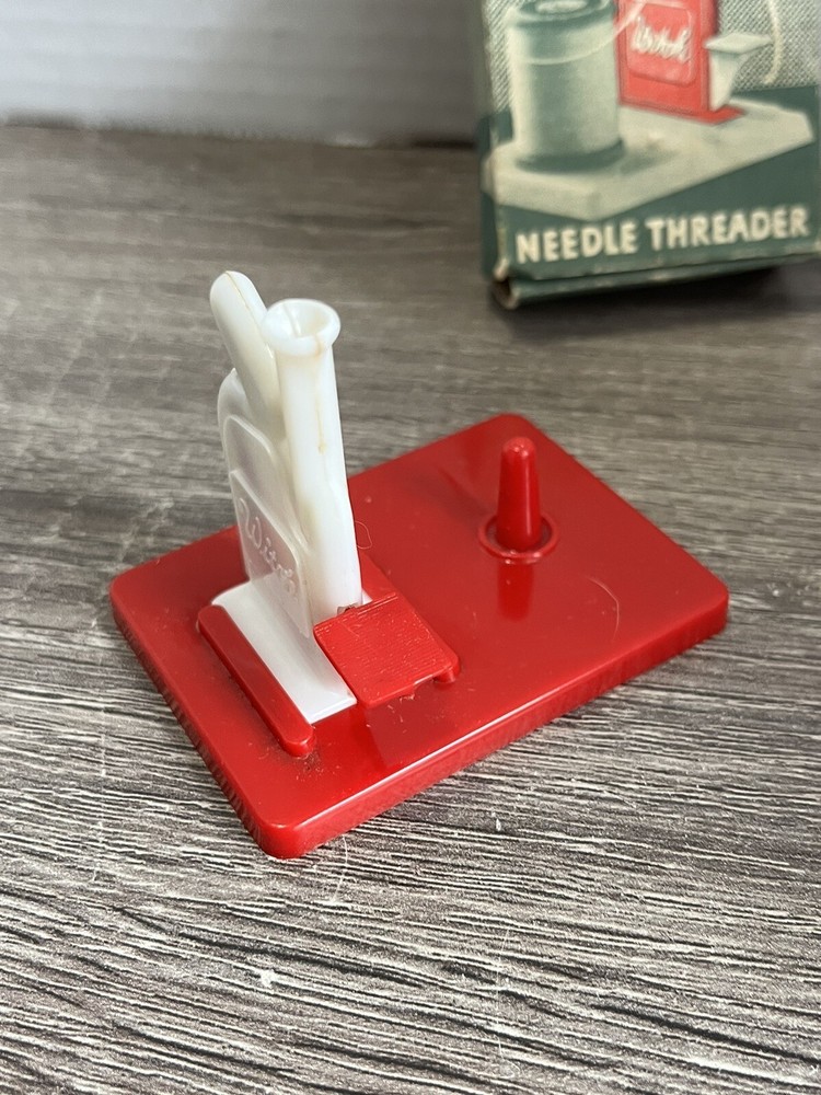 Vintage Witch Automatic Needle Threader made in Western Germany