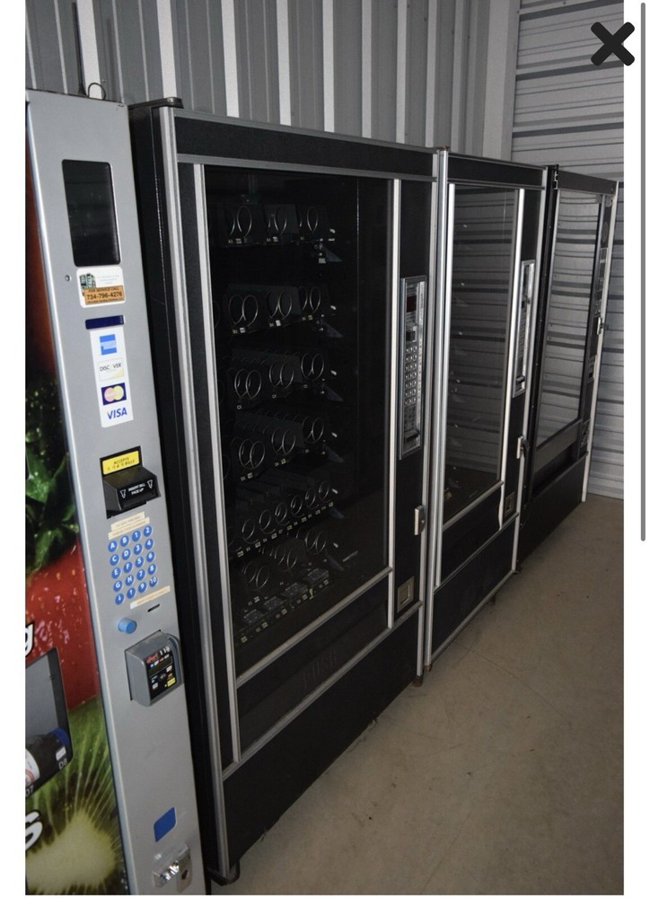 4 Vending Machines