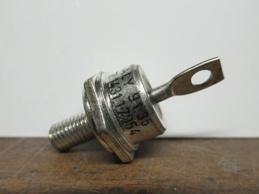 (3) VISHAY INTERNATIONAL 143117054 GENERAL PURPOSE RECTIFIER DIODE STUDS