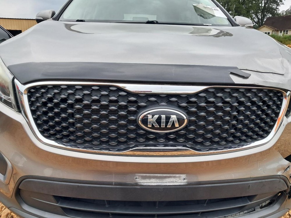 SORENTO 2017 Glove Box 4758734