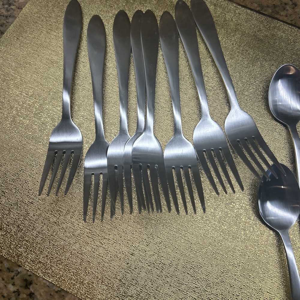 Oneida MOONCREST Satin Finish 16 Pcs 8 Dinner Fork 8 Teaspoon