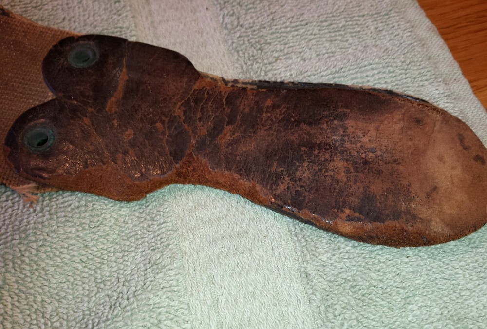 PEERLESS PIGSKIN RAZOR STROP