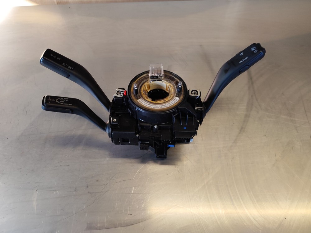 COMODO AUDI A3 8P 2.0 TDI 140CV 3P BVM 8P0907137Q / 1K0959653