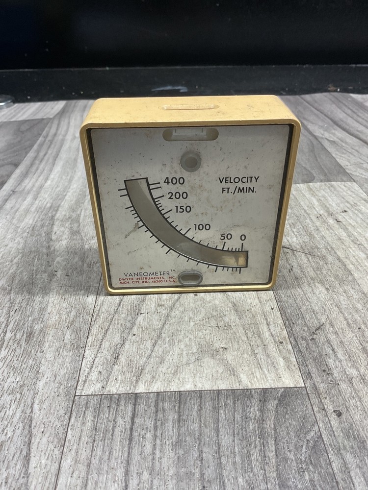 Dwyer Instruments S07F Vaneometer Swing Vane Anemometer #4009G95