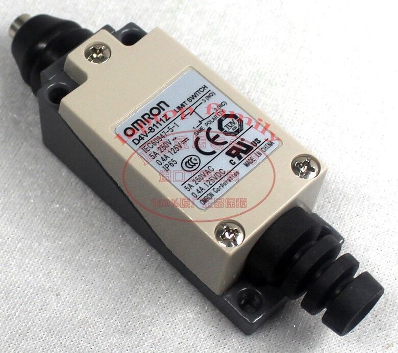 1PC New   Limit Switch D4V-8111Z