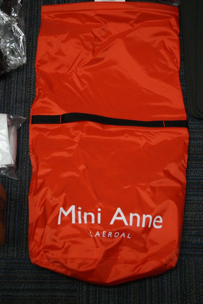 CPR Training Kit - Rolling Carrying Case