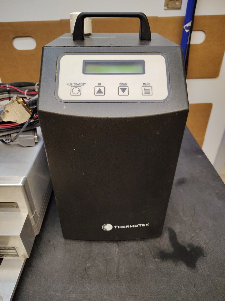 DPSS Lasers Model 3501 Laser Head With Thermotek Solid St. Recirculating Chiller