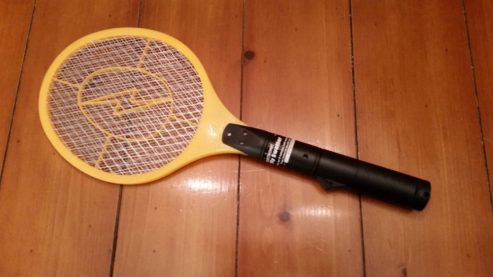 electronic fly swatter
