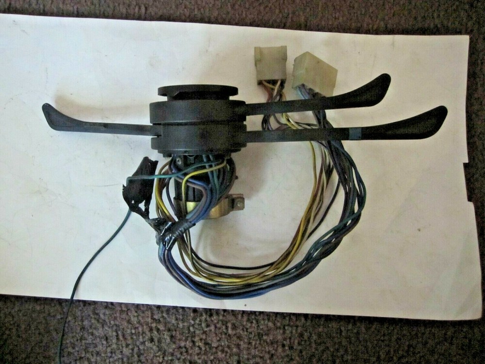 FIAT 124 SPIDER 2000 STEERING COLUMN SWITCH