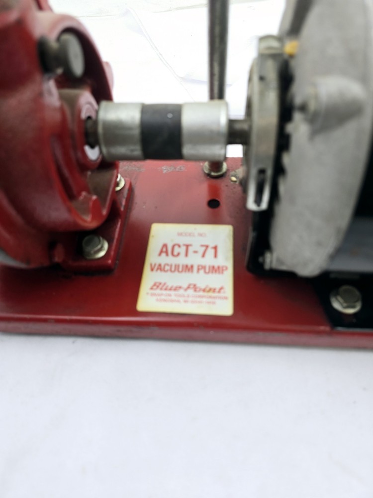 Blue-Point Vacuum Pump ACT-71