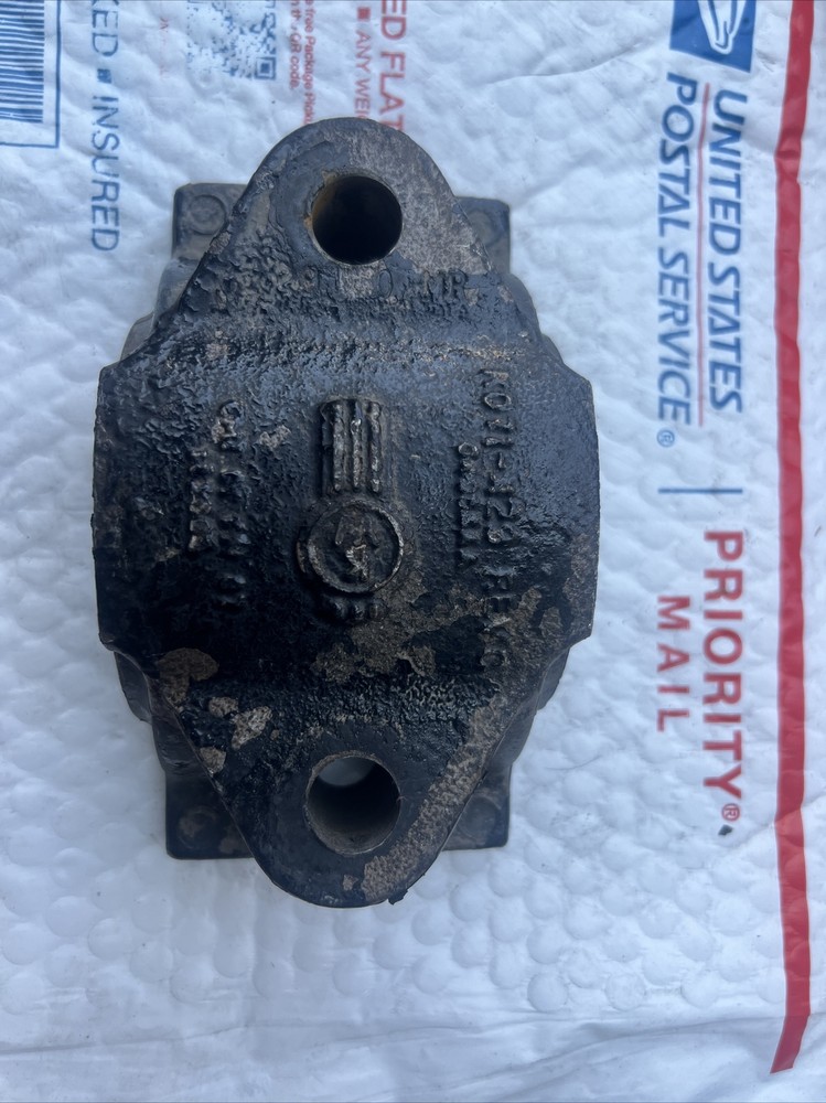 KENWORTH  FRAME  CAP   BRACKET   K071-429