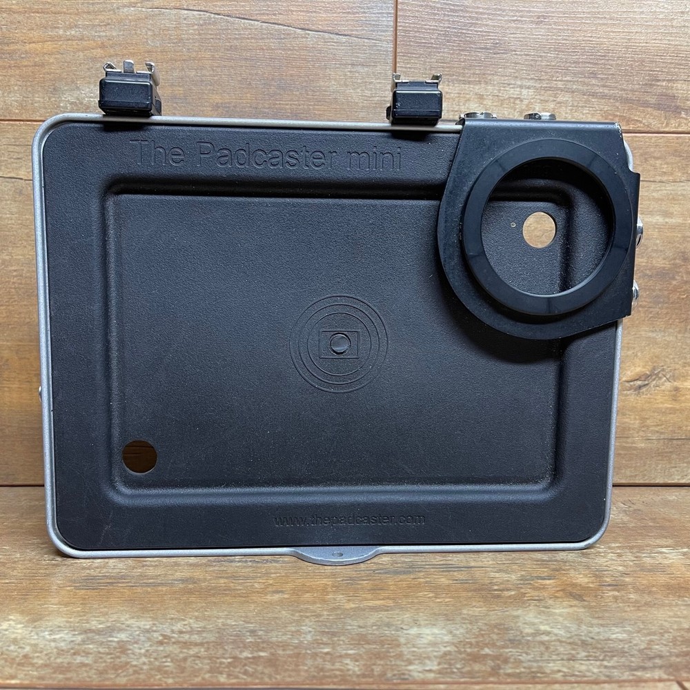 The Padcaster mini Case for Apple iPad Mini - Broadcasting Holder for streaming