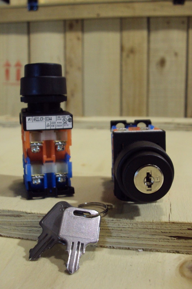Fuji Selector Key Switch AR22JCR3C044A