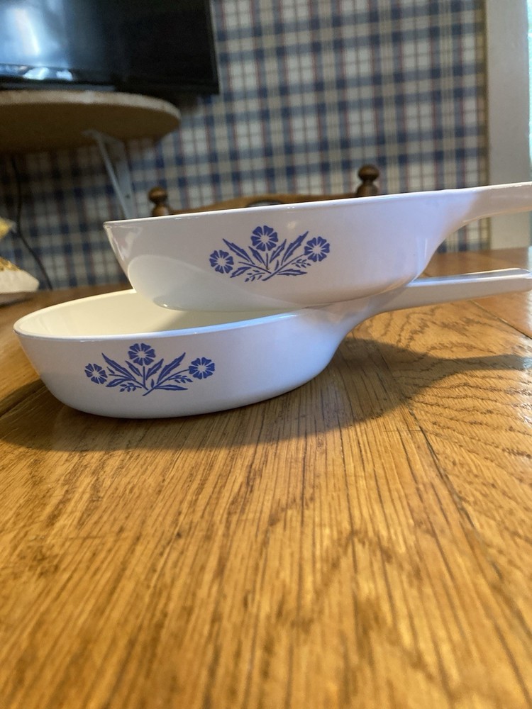 2 Vintage Corningware Saucepans-P-83-B. (6 1/2”)