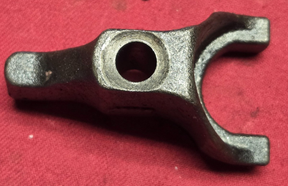 FUEL INJECTION  HOLD DOWN   3151