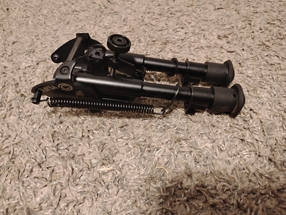 Airsoft rifle bipod