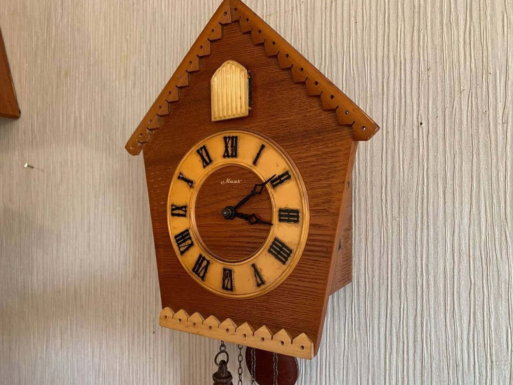Soviet Vintage Cuckoo clock, USSR clock, Soviet working clock, Working cuckoo