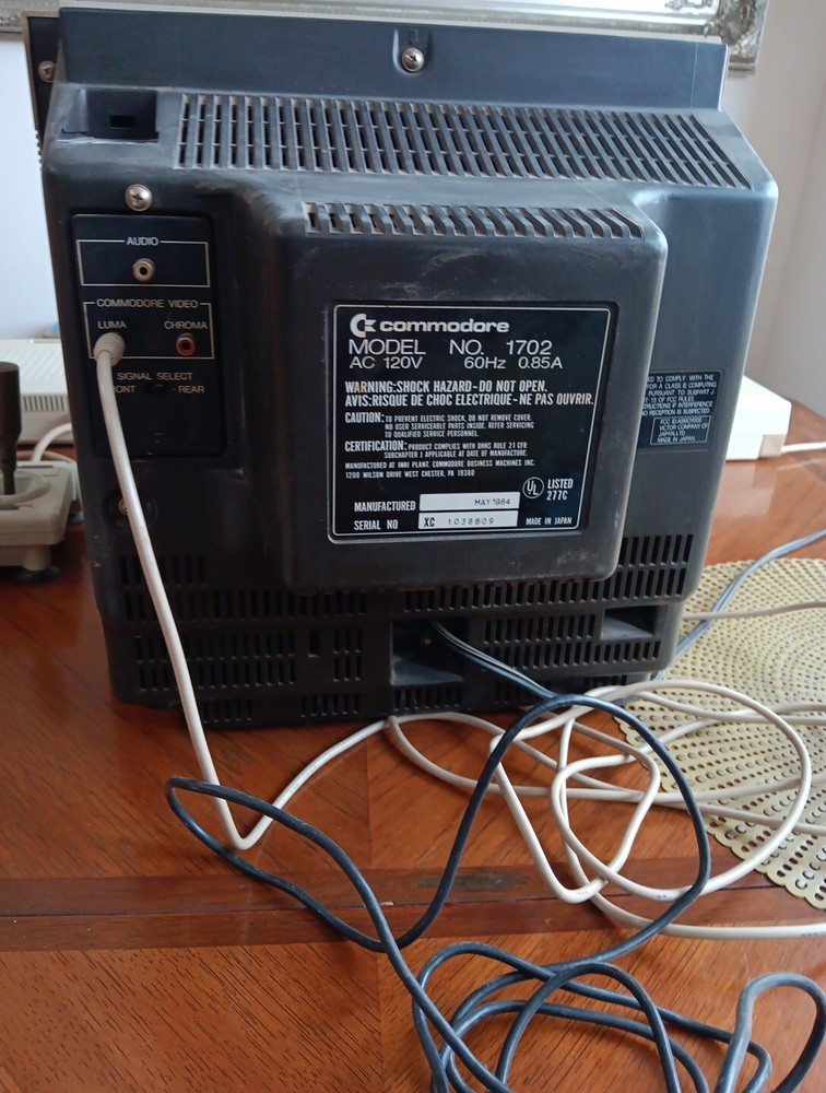 Vintage Apple IIc 2c A2S4100 - Computer and Power Supply Plus Extras Mouse, Disk