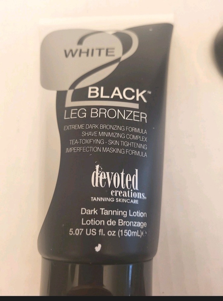 Tanning Bed Devoted Creations White 2 Black Leg Bronzer