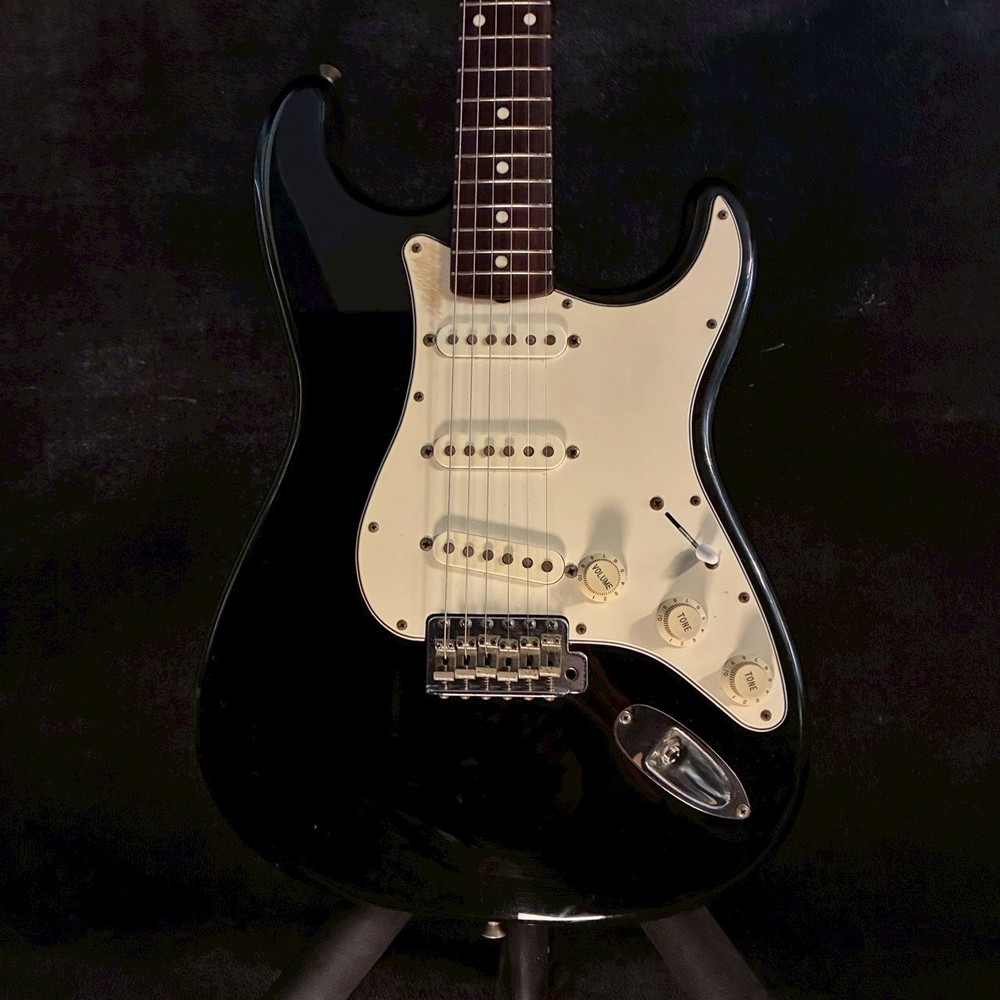 Fender Japan ST-36 Black (no260414)