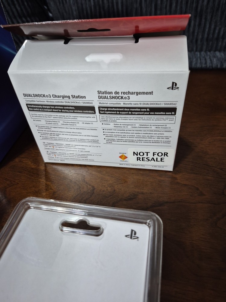 PlayStation3 Starter Kit Includes Remote and Charging Station PS3 RARE PS3