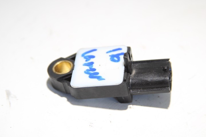 2012 -2017 Mitsubishi Lancer 2013 OUTLANDER 8651A179 SIDE Sensor oem e112