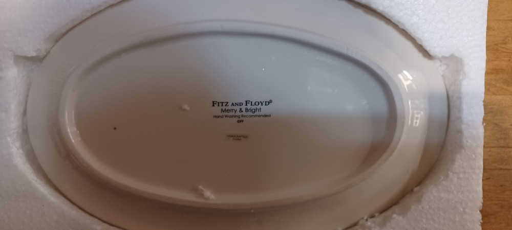 Fitz and Floyd MERRY AND BRIGHT Oval Sentiment Tray~