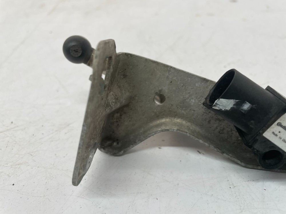 TESLA MODEL S HEIGHT LEVEL SENSOR REAR LEFT 2012-2016 1004173-00-A